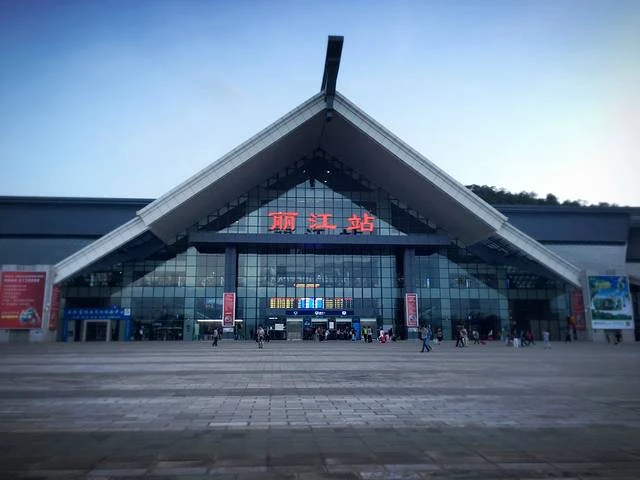 邯鄲到麗江物流公司專線省錢更省心準時送達時+效+保+證